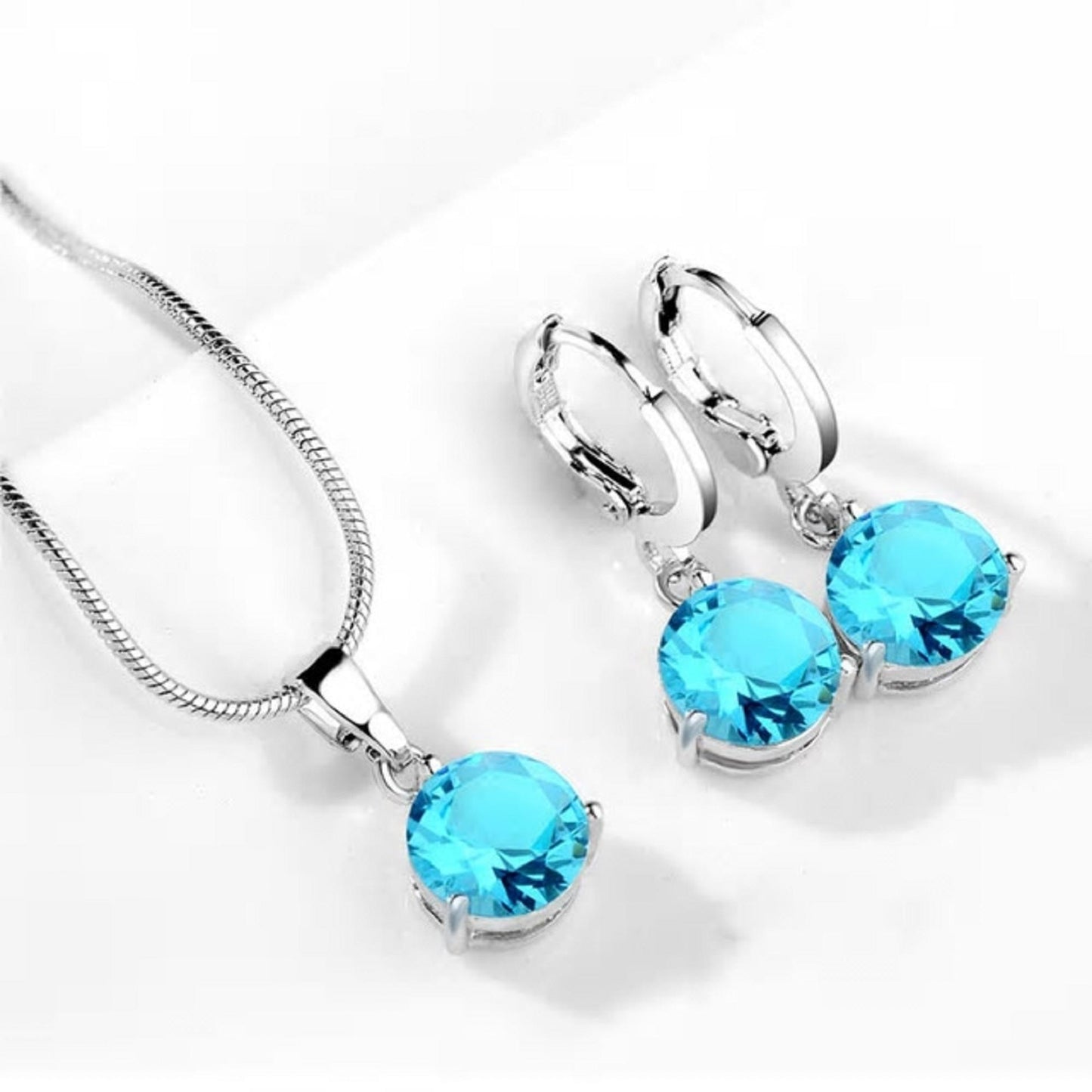 Luxury Necklace and Earrings Jewelry Set - Light Blue